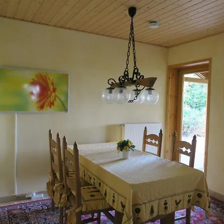 Modernes Mit Komfort Und Privatsphaere *